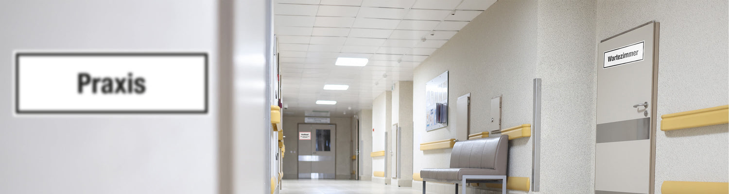 Schilder & Kennzeichnungen > Krankenhausschilder und Praxisschilder