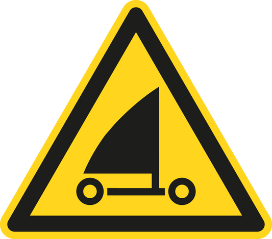 Warnschild - Warnung vor Strandseglern